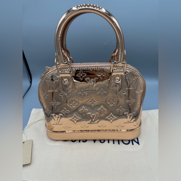 Louis Vuitton Alma bb copper 2025 - Picture 16 of 16